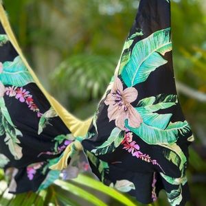 ISABELLA ROSE 🌴 ISLANDER BIKINI TOP